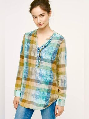 Isabella Sinclair Ruffled Plaid Henley , sz : large